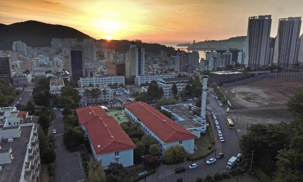 Admiral Hotel Geoje Exterior photo