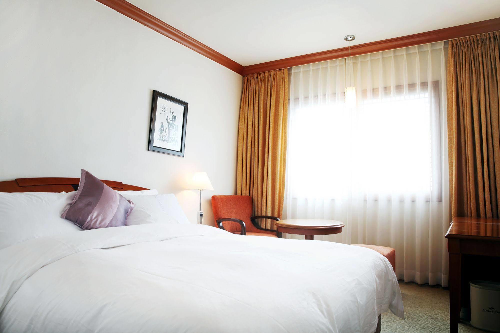 Admiral Hotel Geoje Exterior photo